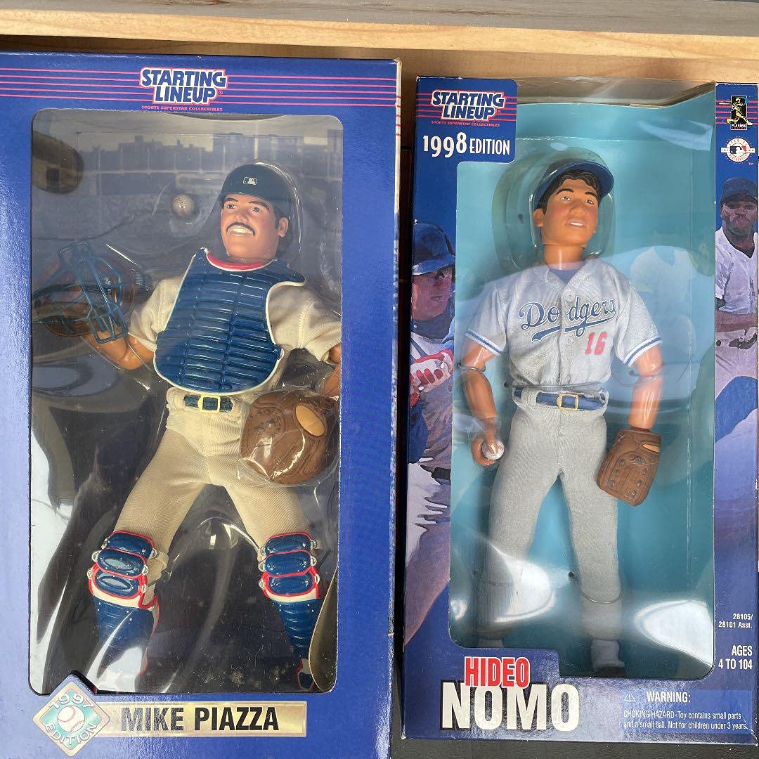 MLB フィギュア  マイク　ピアッツァ Amazon.co.jp: ドジャース時代 野茂&マイクピアザ 激レア！最終